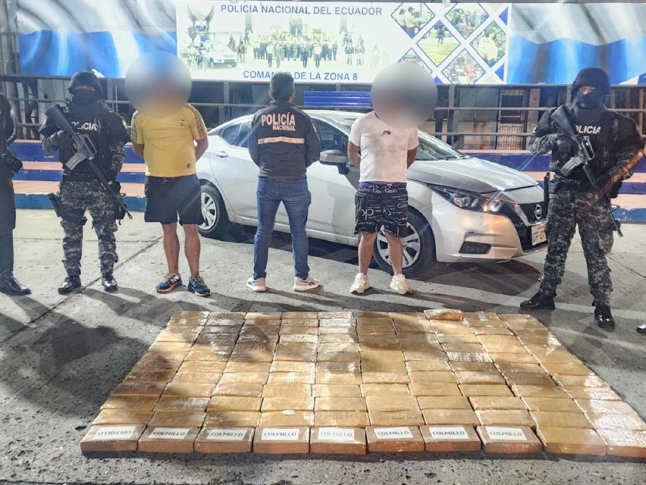 2 colombianos fueron detenidos en Guayaquil con cerca de 120 kilos de cocaína