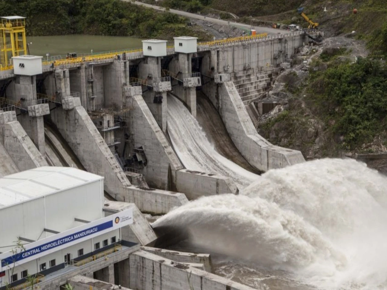Expertos alertan riesgos para Coca Codo Sinclair por cambios en el río Coca