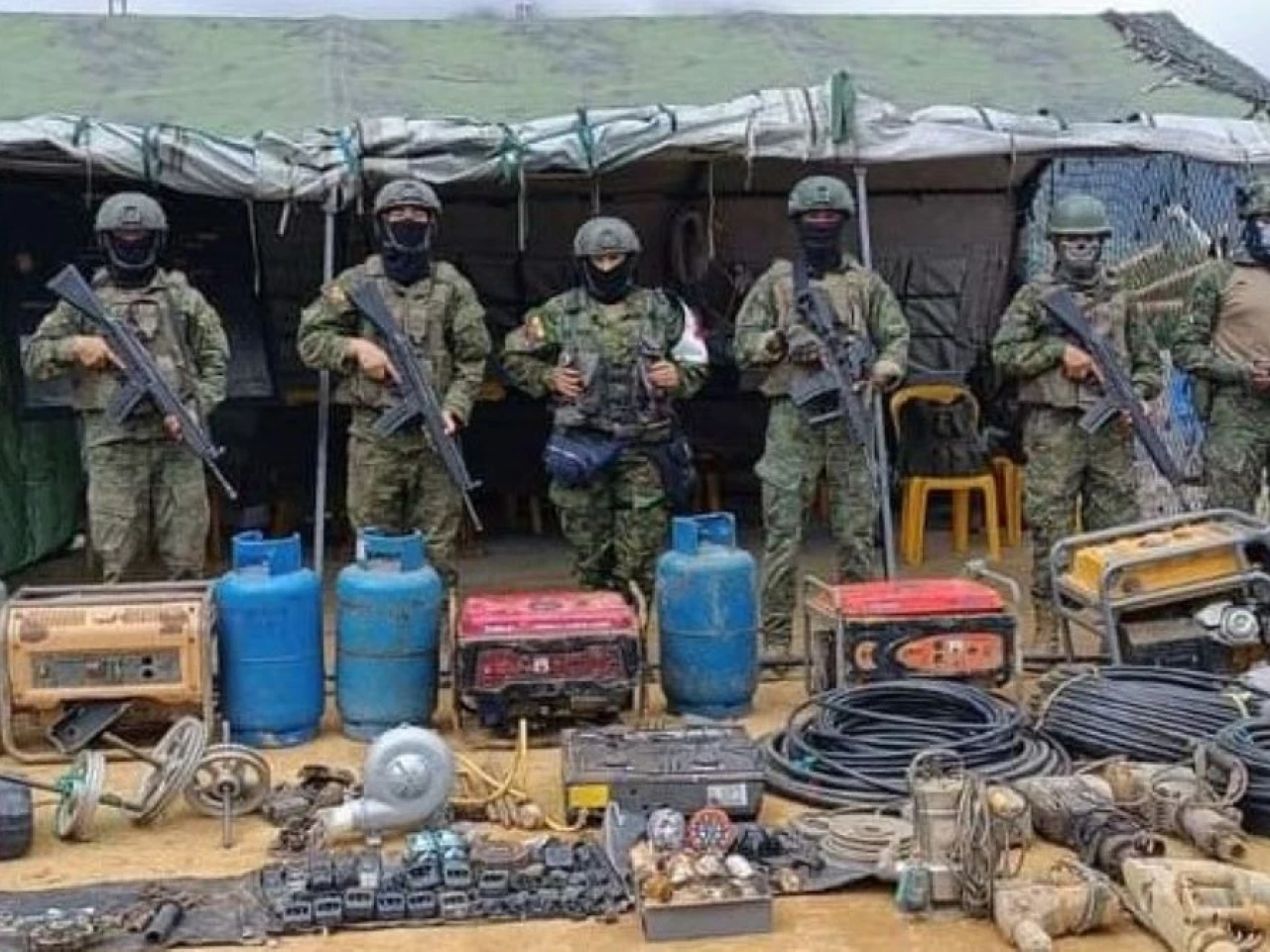 En una semana, se encontró minería ilegal en 10 provincias 