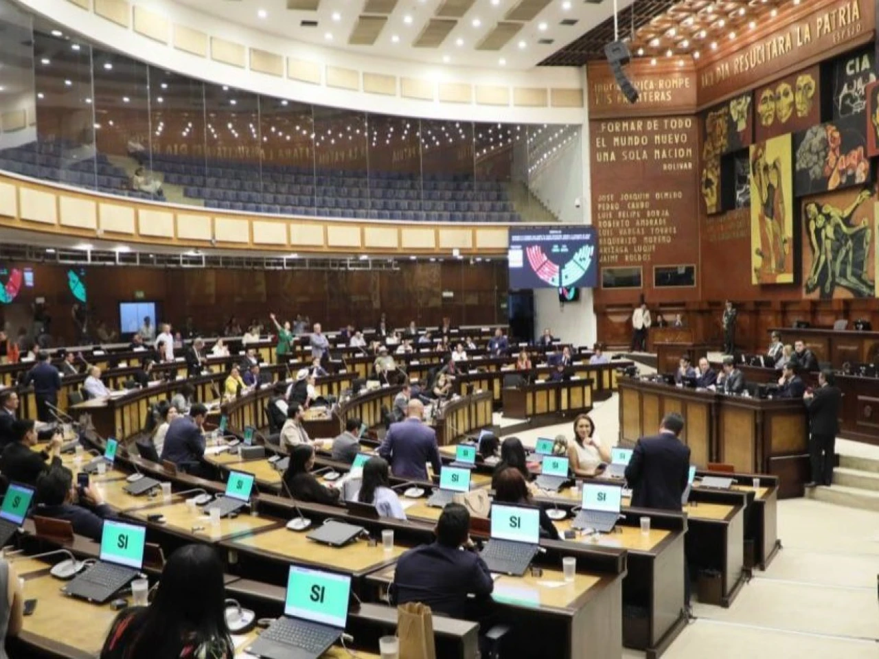 Asamblea inicia trámite para que Ecuador abandone el sistema SUCRE impulsado durante el correísmo