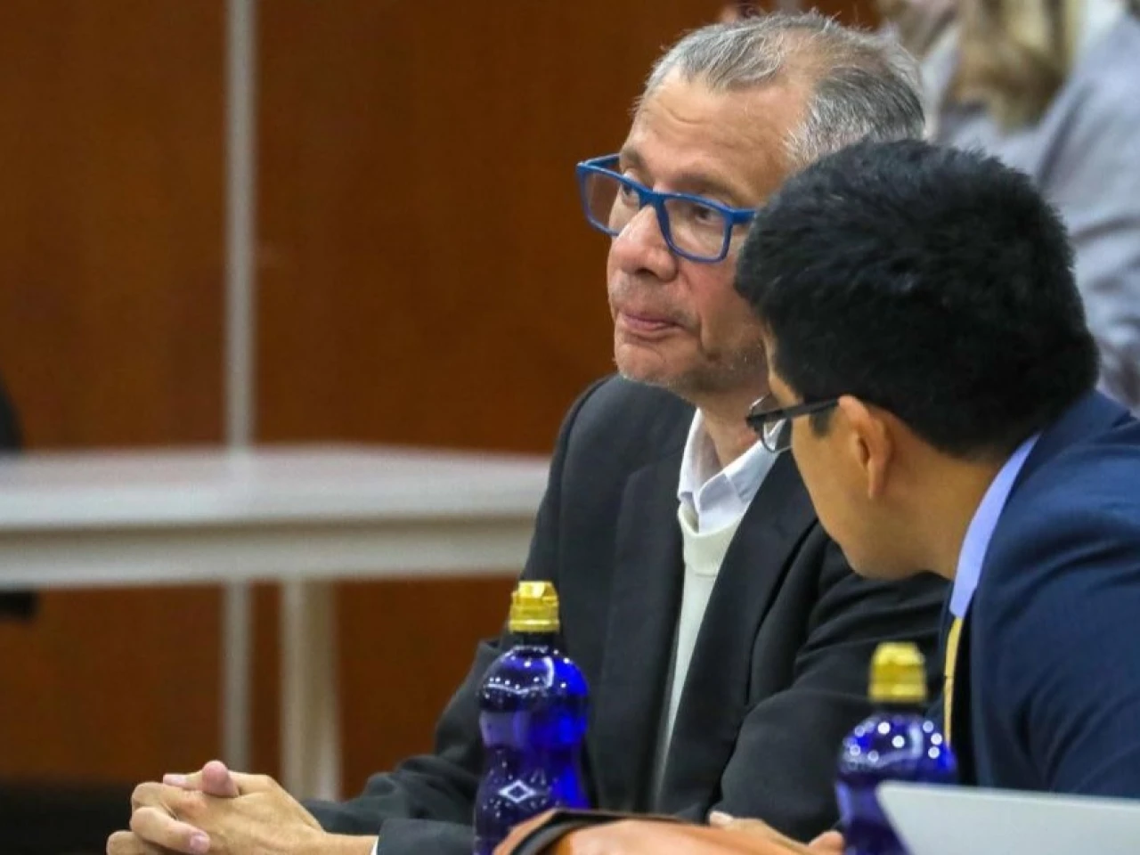 México reiteró a Ecuador la solicitud de salvoconducto en favor de Glas