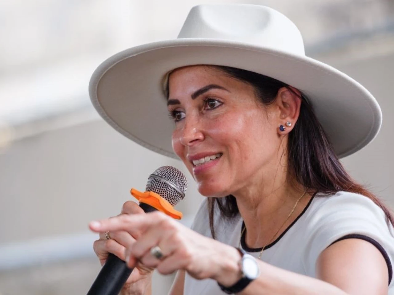 Luisa González agradece apoyo del movimiento indígena