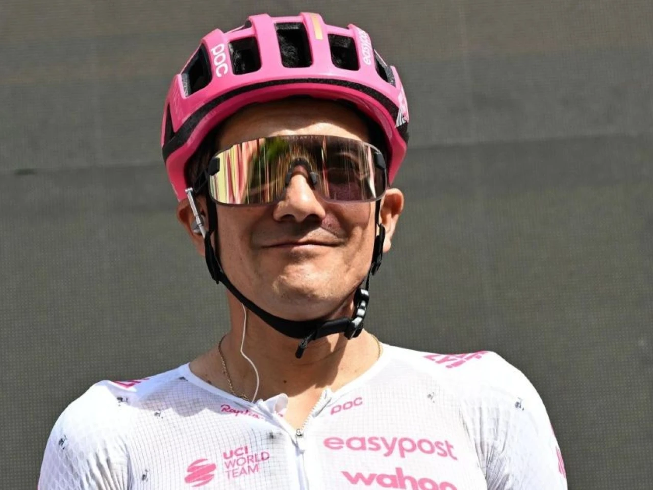 Richard Carapaz, baja en la Vuelta a España, se centrará en los Mundiales