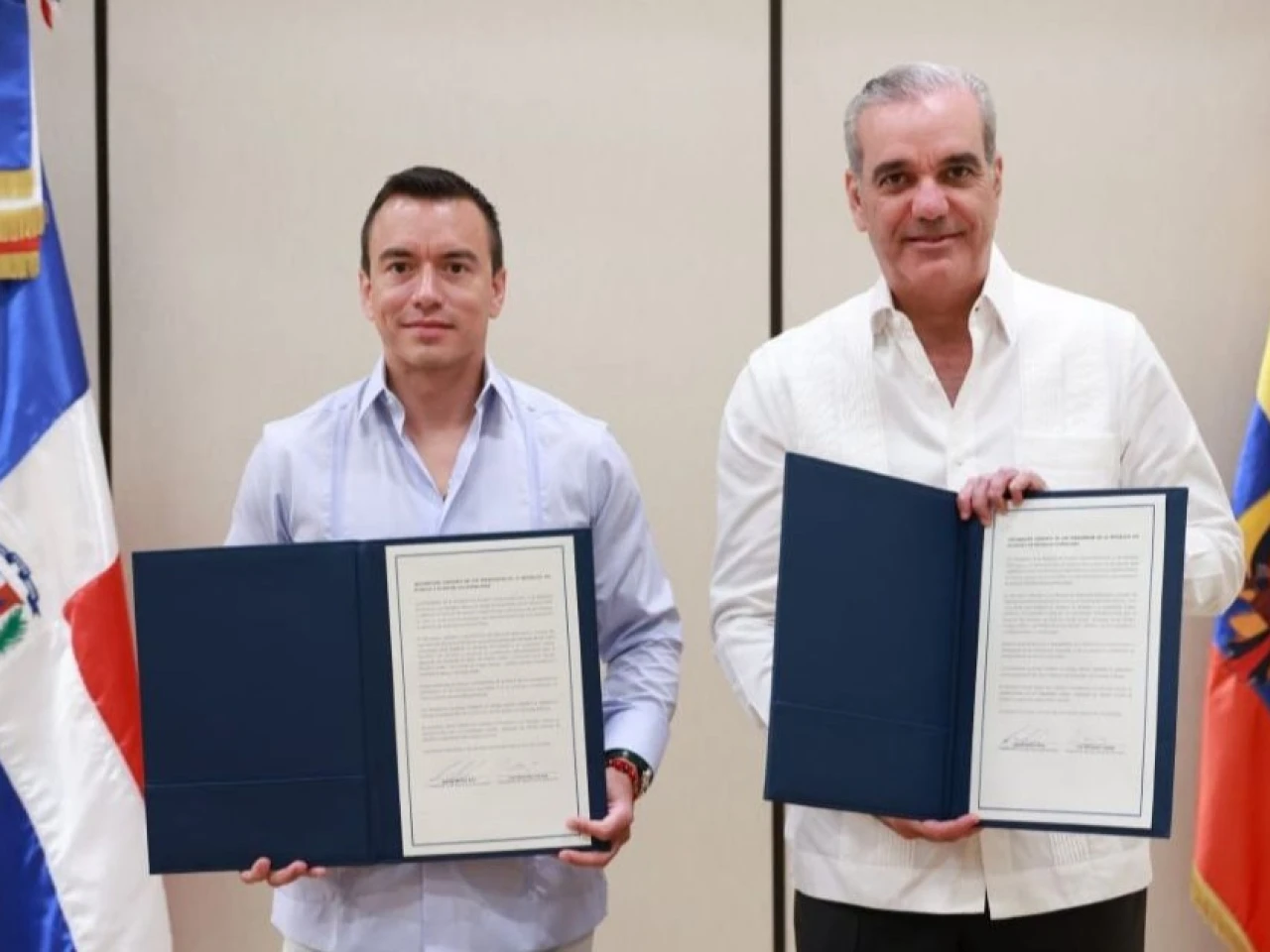 Ecuador y República Dominicana avanzan hacia acuerdo comercial 