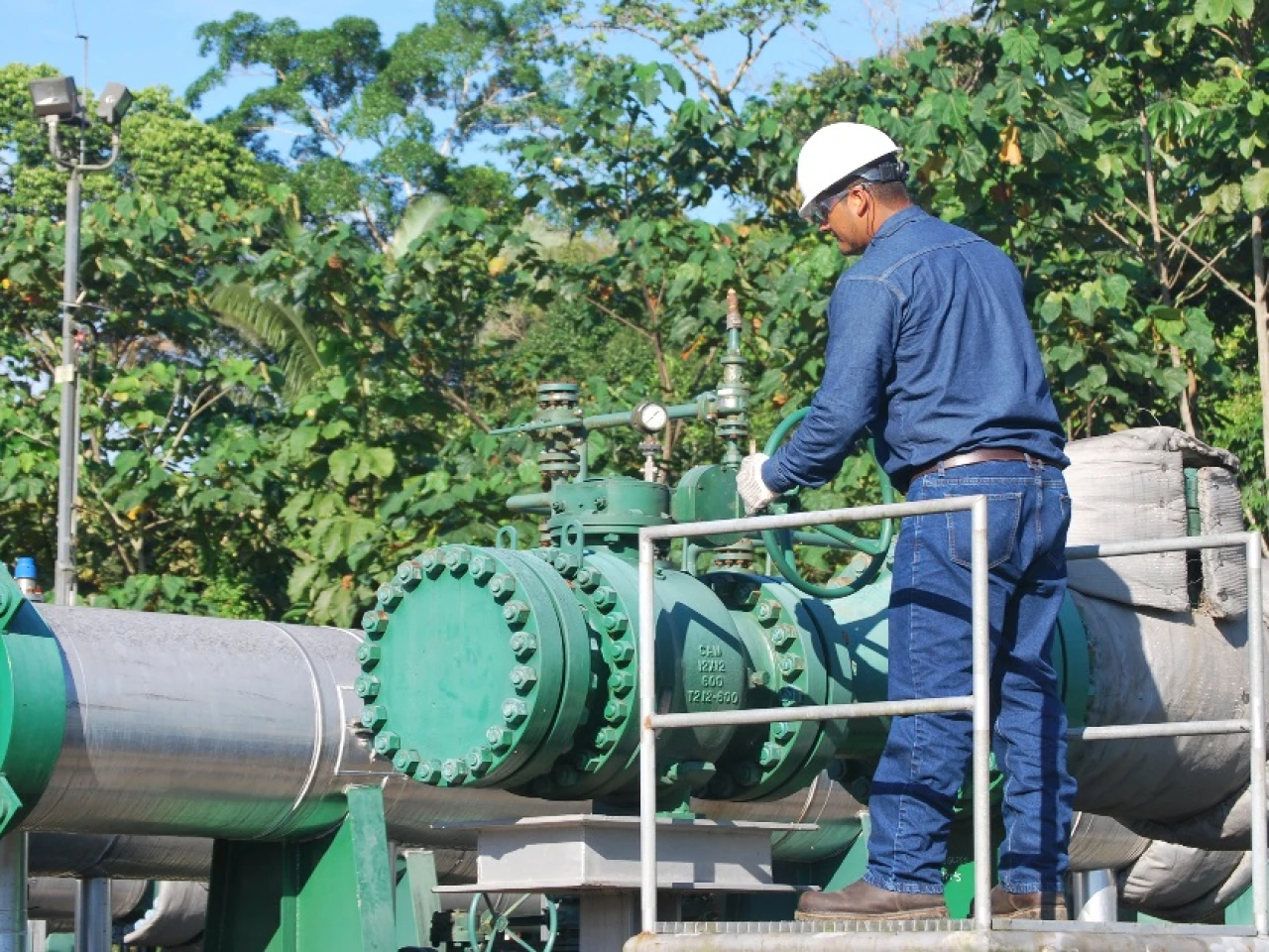 El precio del petróleo WTI, referente de Ecuador, subió a $ 80,9 el barril