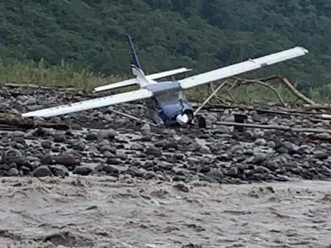 Una avioneta Cessna se accidentó en Morona Santiago