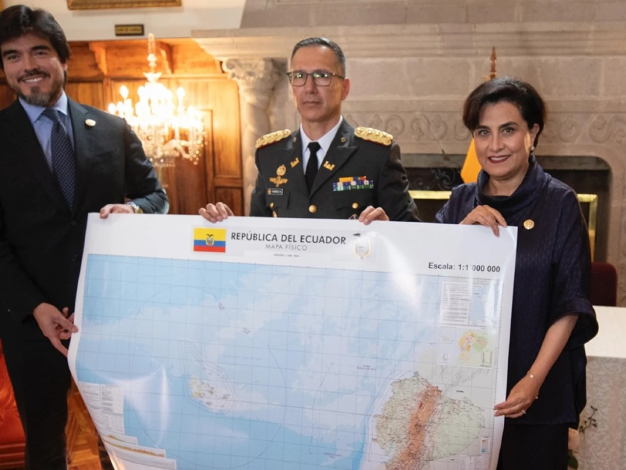 Ecuador presentó sus nuevos mapas oficiales 