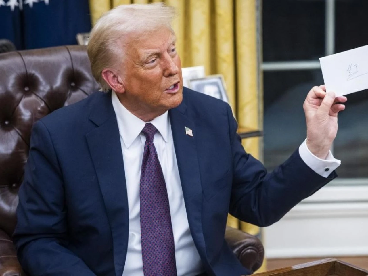 Trump desmantela el legado de Biden con una ola de decretos