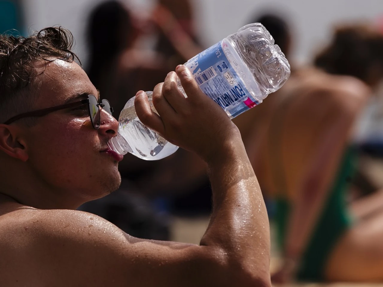 Cientos de millones de personas en alerta por calor extremo, incendios o inundaciones