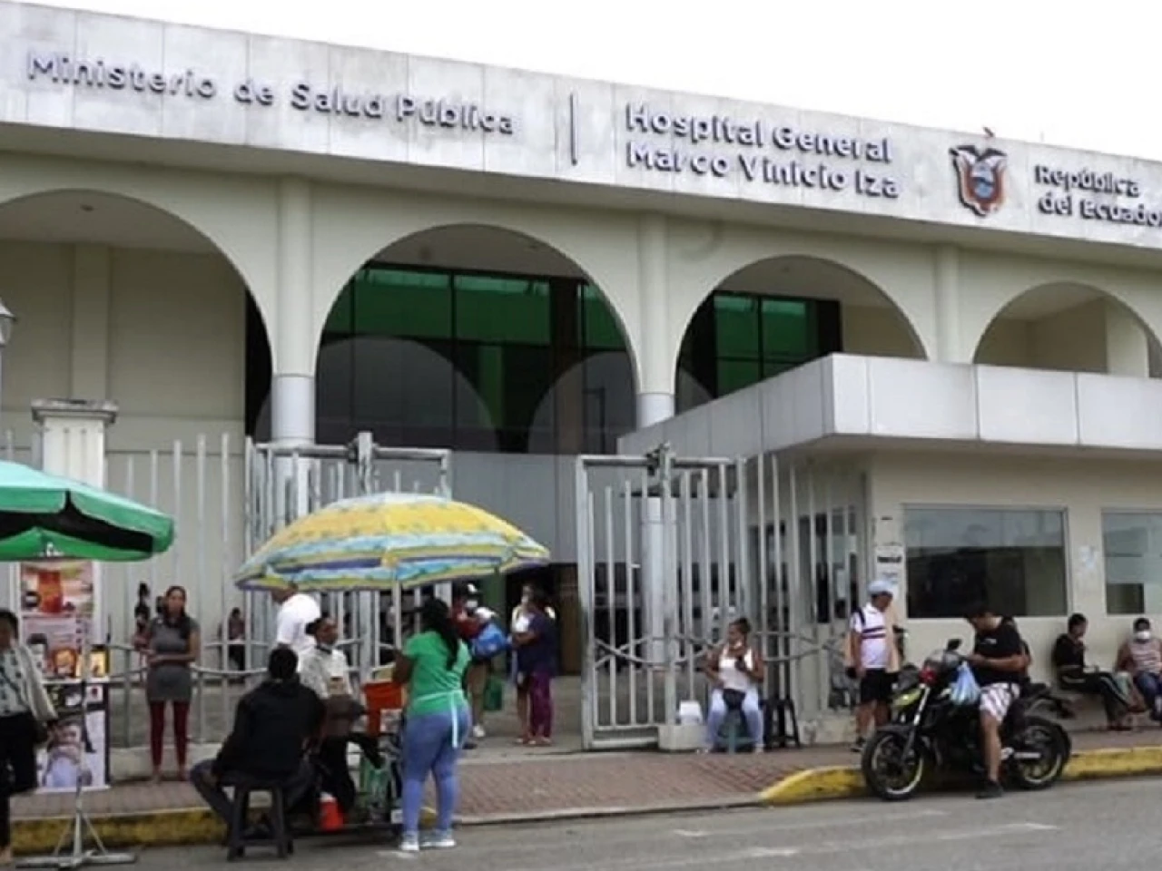 54 especialistas se sumarán al Hospital Marco Vinicio Iza de Lago Agrio