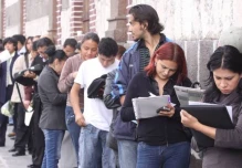 El ajuste económico acorrala al empleo