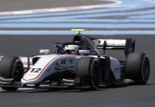 El ecuatoriano Juan Manuel Correa obtuvo el segundo lugar en la carrera de F2, en Francia 