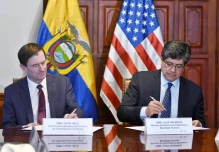 Ecuador y Estados Unidos firman seis acuerdos de cooperación y se compromenten a reunirse anualmente