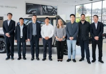 Ejecutivos de fabricante chino visitan Ecuador para evaluar el desempeño de Dongfeng