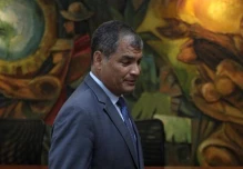 La Contraloría golpea en el equipo económico de Correa