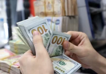 Riesgo país sube a 1.562 puntos, casi el doble que hace un mes