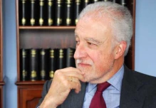 Luis Pásara: ‘Se montó un sistema para someter a los jueces’
