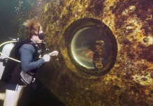 Un investigador vivirá 100 días bajo el agua con fines científicos 