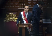 Perú: José Jerí pidió permiso al Congreso para viajar a Ecuador