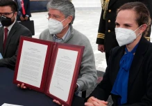 Ecuador busca retorno inmediato a clases presenciales en más de 1.300 centros