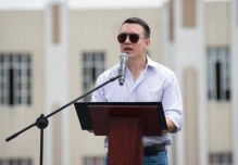 Noboa se reafirma en delegar la Presidencia a su "vicepresidenta encargada"