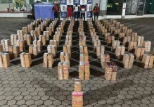 EE.UU. interceptó una lancha con 1,5 toneladas de droga frente a Manta
