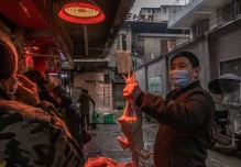 La OMS revela que China tiene guardada información sobre el origen de la pandemia