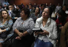 Glas elige seguir en la cárcel