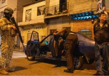 Militares abatieron a 2 criminales en Santa Elena