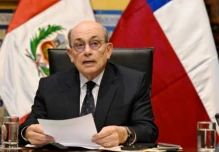 Hugo de Zela: Perú no está en condiciones de recibir un número mayor de migrantes