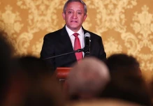 Gobierno está preocupado por redes piramidales que involucran a policías