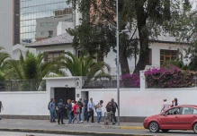 En un año 10 exfuncionarios buscaron asilo en el exterior