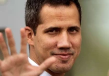 Presidente de Ecuador invita a Guaidó para que reciba respaldo popular