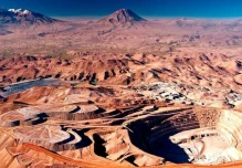 Déficit mundial de cobre acelera búsqueda de nuevos proyectos mineros en Ecuador