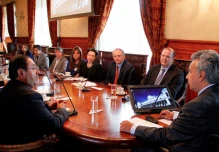 Críticas a Lenín Moreno por manejo de economía en Ecuador