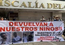 Padres de los niños desaparecido entran a sistema de protección de la Fiscalía