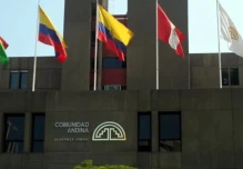 La CAN exige a Ecuador y Colombia frenar escalada arancelaria en 10 días