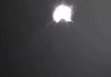 Ministerio de Turismo recomienda no acercarse  a zona del volcán Sangay por nuevo pulso eruptivo 