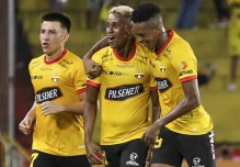Barcelona venció 2-1 a Estudiantes en la repesca de la Copa Sudamericana