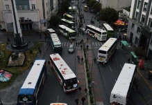 Bolivia: Más de mil vehículos están atrapados en las rutas bloqueadas