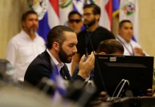 La Corte Constitucional rechaza la destitución de jueces en El Salvador 