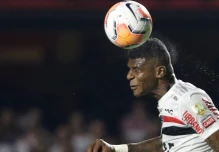 Robert Arboleda será operado por fractura de ligamentos en el tobillo