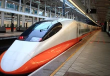 Perú: Surcoreanos harán estudio para un tren de alta velocidad que recorra toda la costa