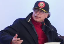 Petro habla del fin del petróleo. Expertos lo desmienten