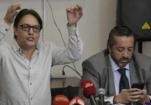 Jueza sustituye prisión preventiva por uso de dispositivo electrónico a Fernando Villavicencio