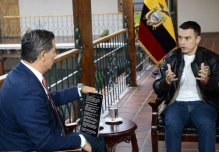 Noboa perfila una nueva Constitución que atraiga inversiones