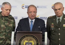 Ecuador y Colombia negaron operaciones por secuestrados