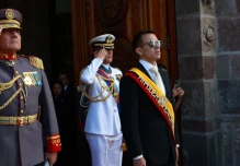 Noboa impulsa salida de Ecuador del sistema Sucre y Asamblea inicia trámite de denuncia