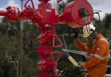 La producción de petróleo en Brasil creció un 13,7 % en abril