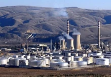 Irán agota su capacidad de almacenamiento petrolero tras desplome de exportaciones